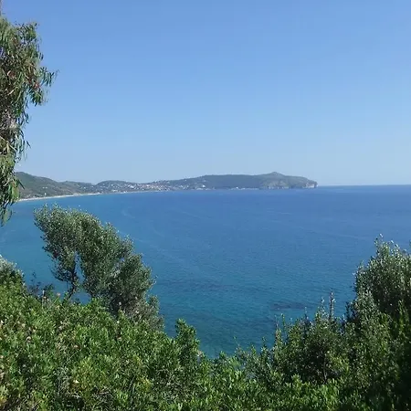 Costa Del Mito Aldeamento Turístico 3*