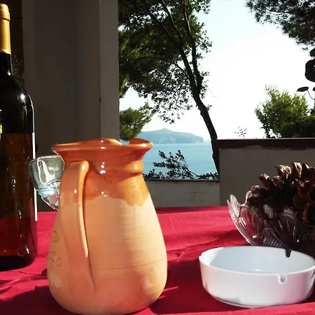 Costa Del Mito
